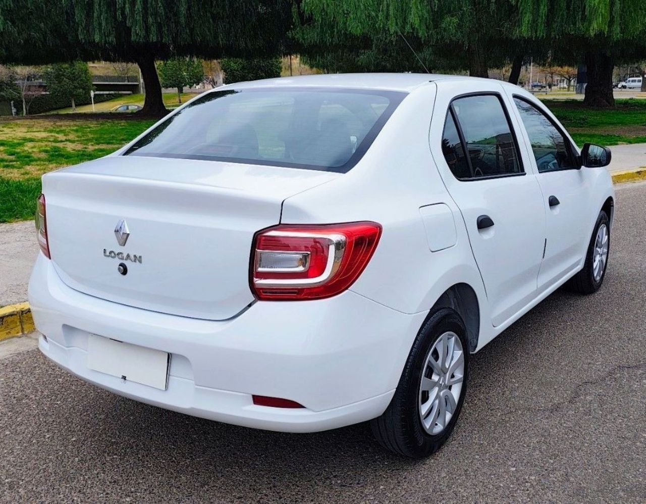 Renault Logan Usado en Mendoza, deRuedas
