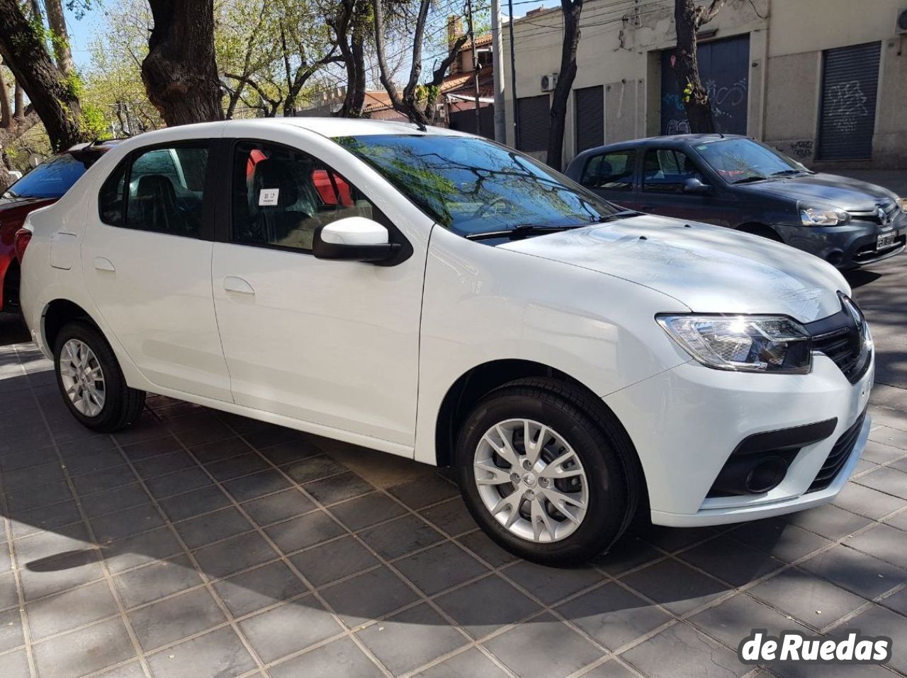 Renault Logan Nuevo en Mendoza, deRuedas