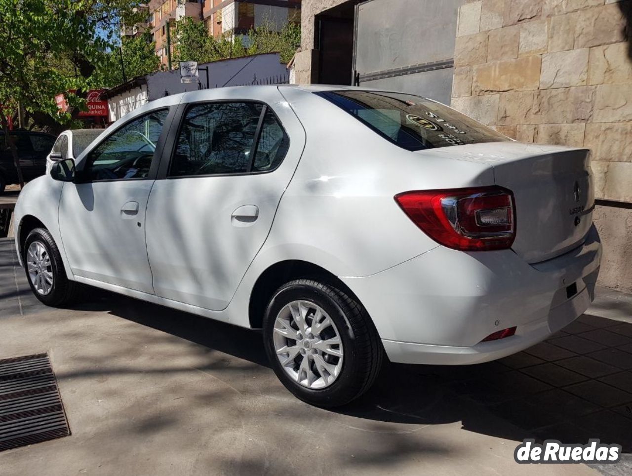 Renault Logan Nuevo en Mendoza, deRuedas