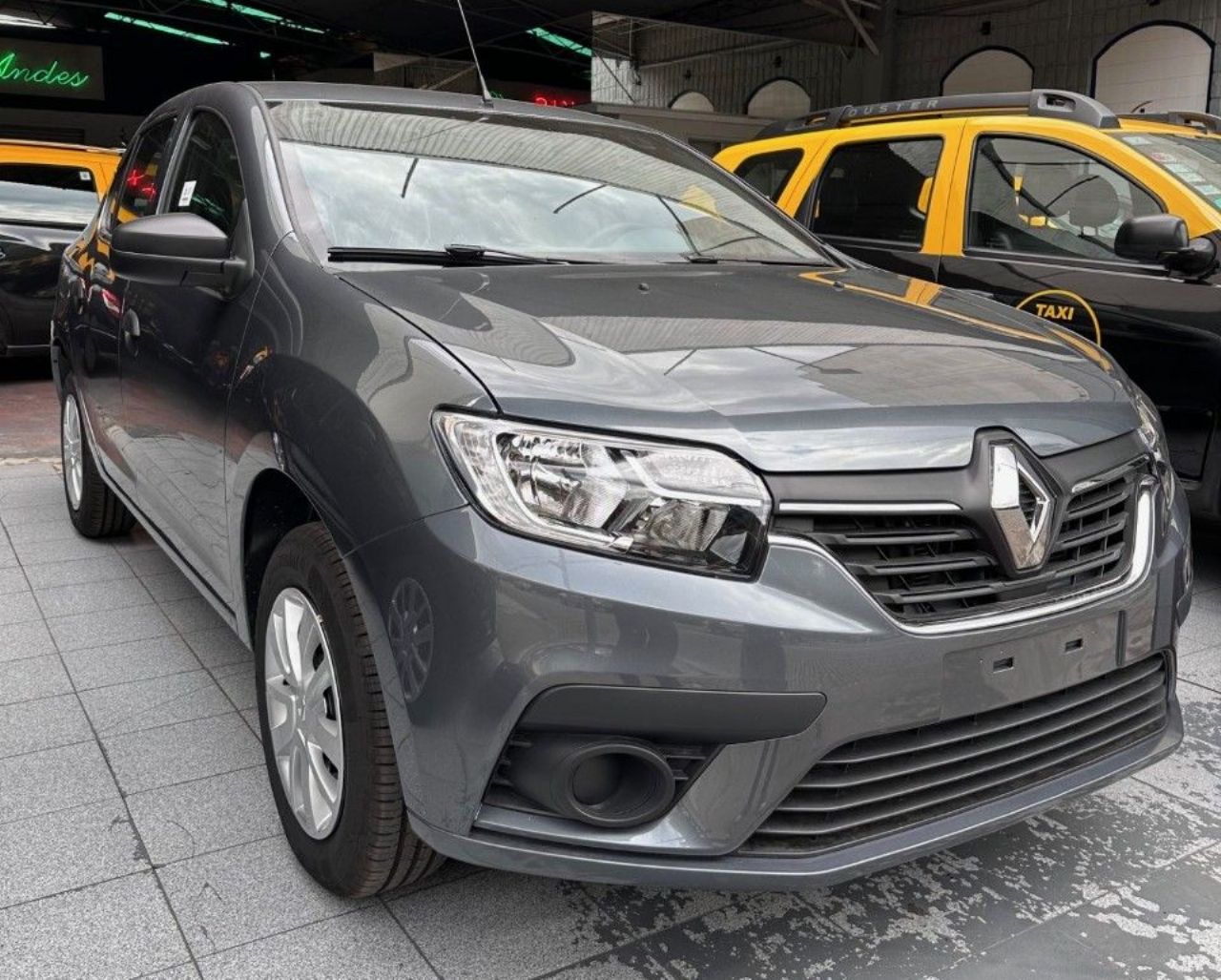 Renault Logan Nuevo en Buenos Aires, deRuedas