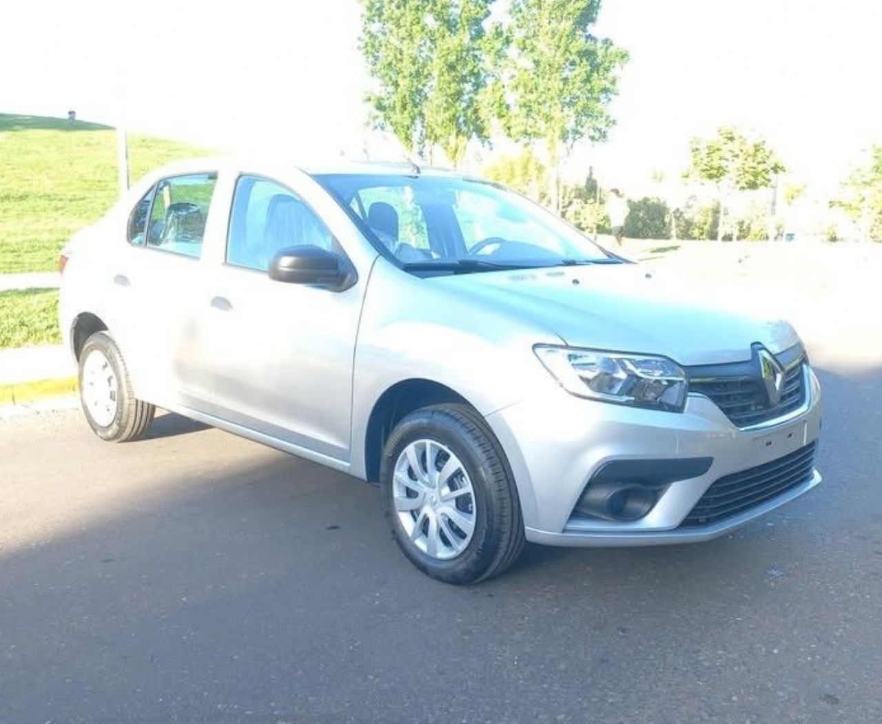 Renault Logan Nuevo en Mendoza, deRuedas