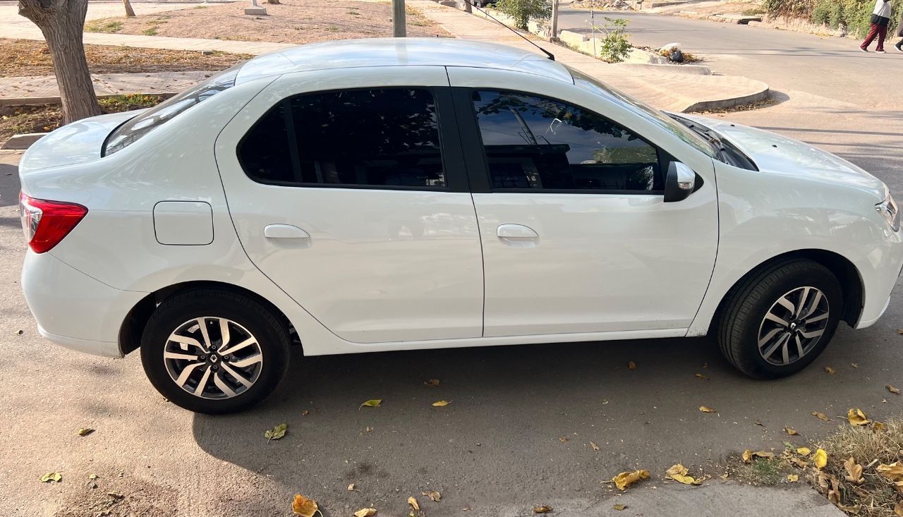 Renault Logan Nuevo en Mendoza, deRuedas