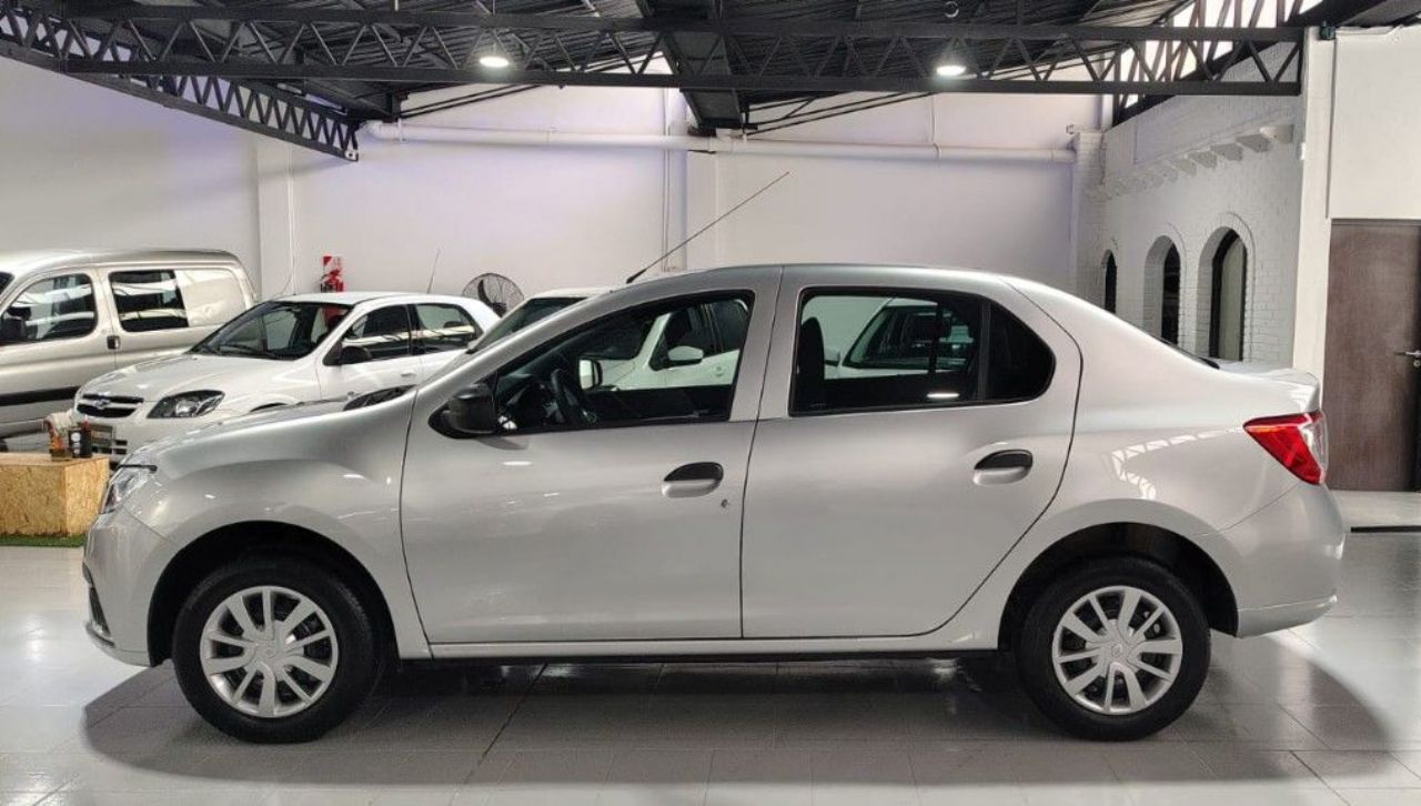 Renault Logan Nuevo en Mendoza, deRuedas