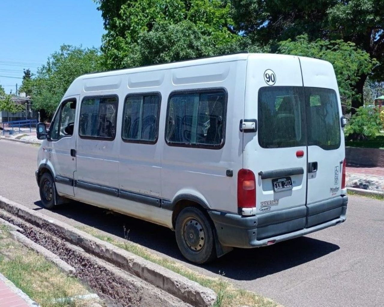 Renault Master Usada en Mendoza, deRuedas
