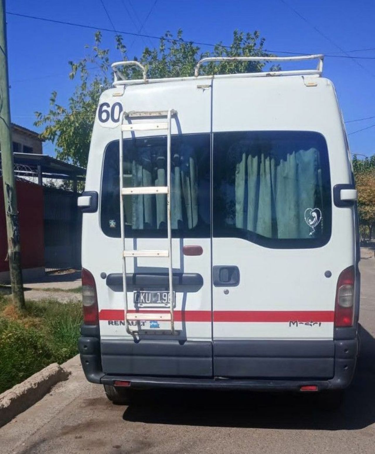 Renault Master Usada en Mendoza, deRuedas