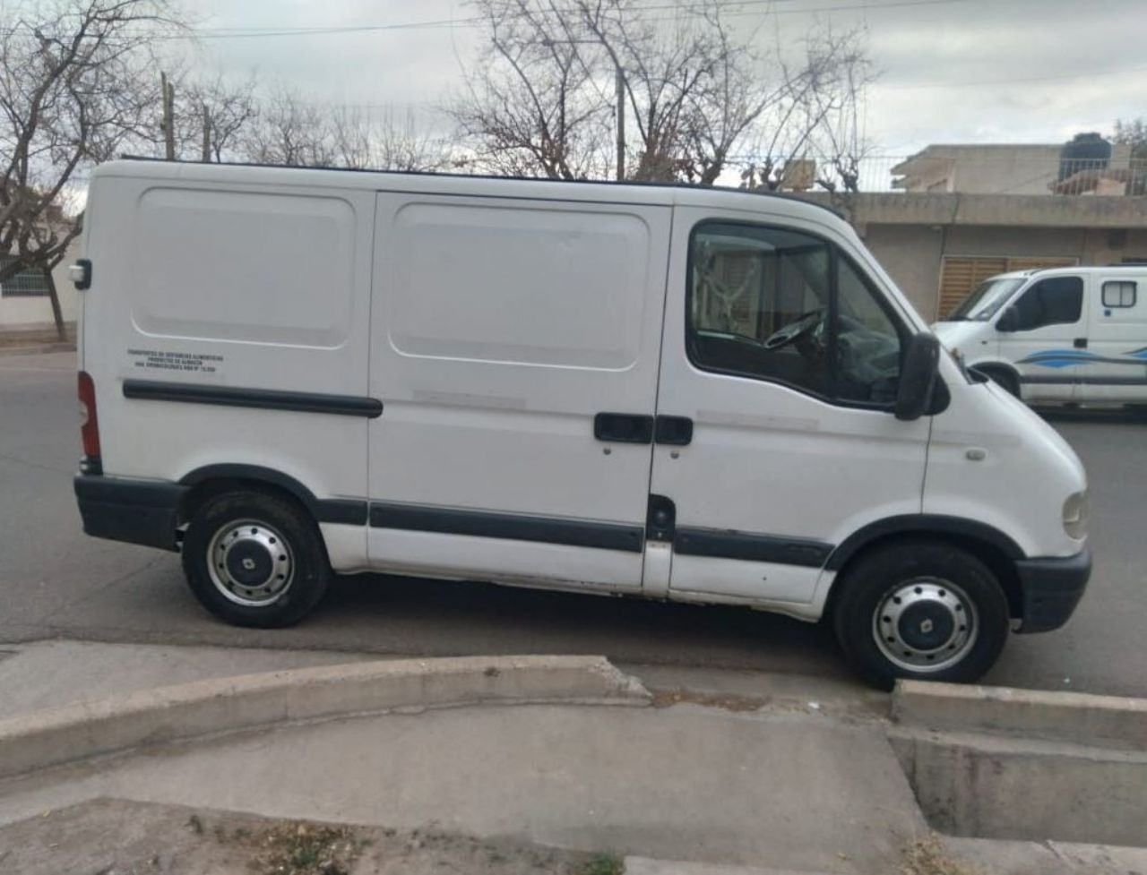 Renault Master Usada en Mendoza, deRuedas