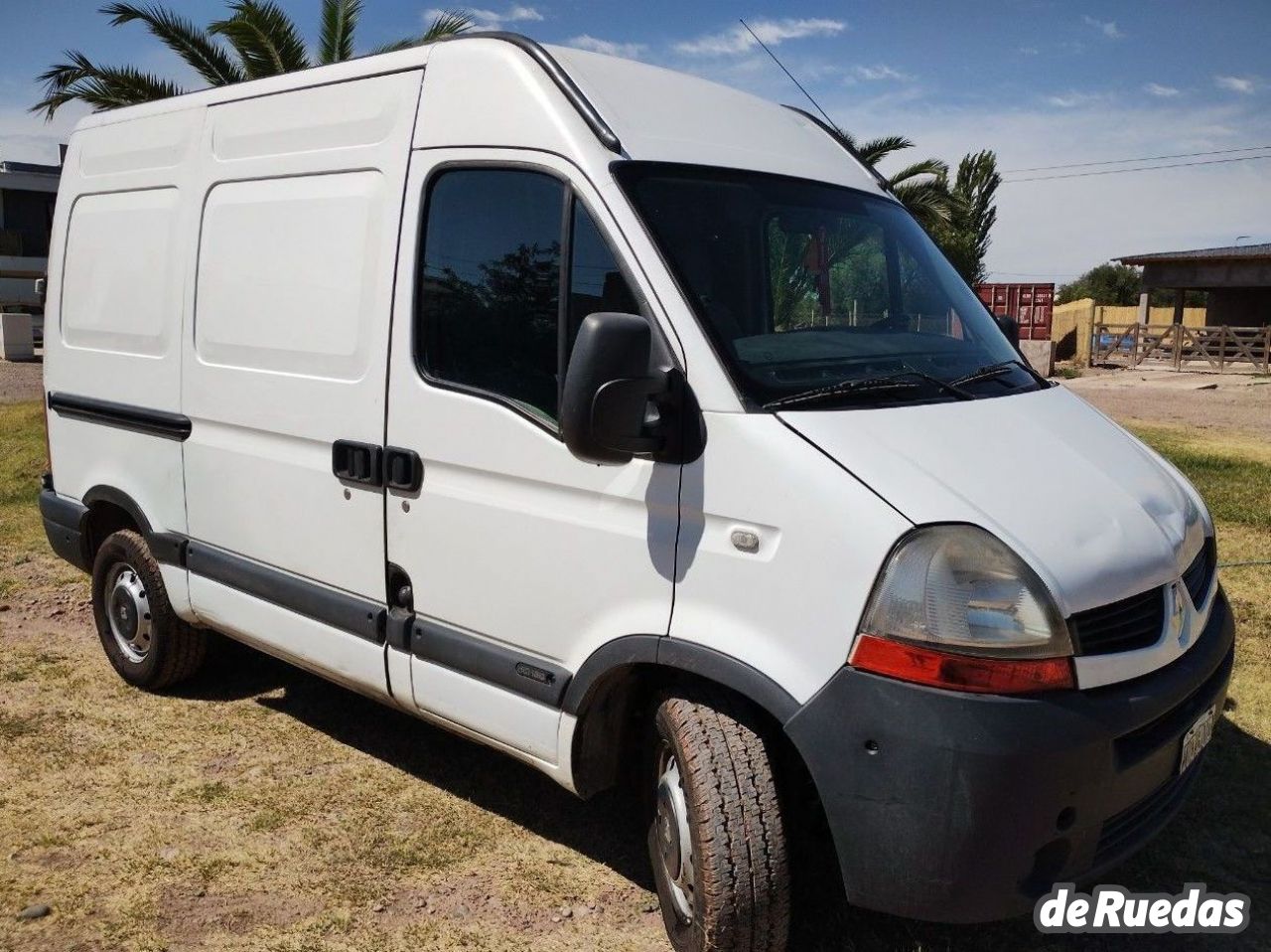 Renault Master Usada en Mendoza, deRuedas