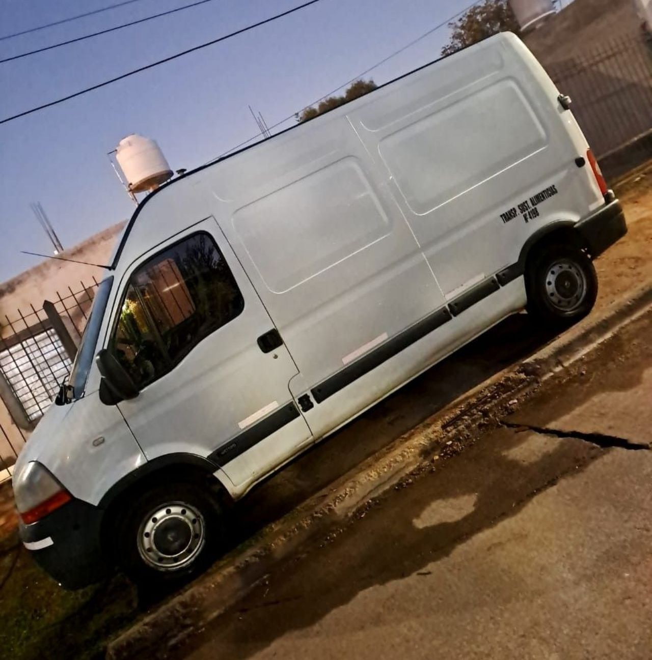 Renault Master Usada en San Luis, deRuedas