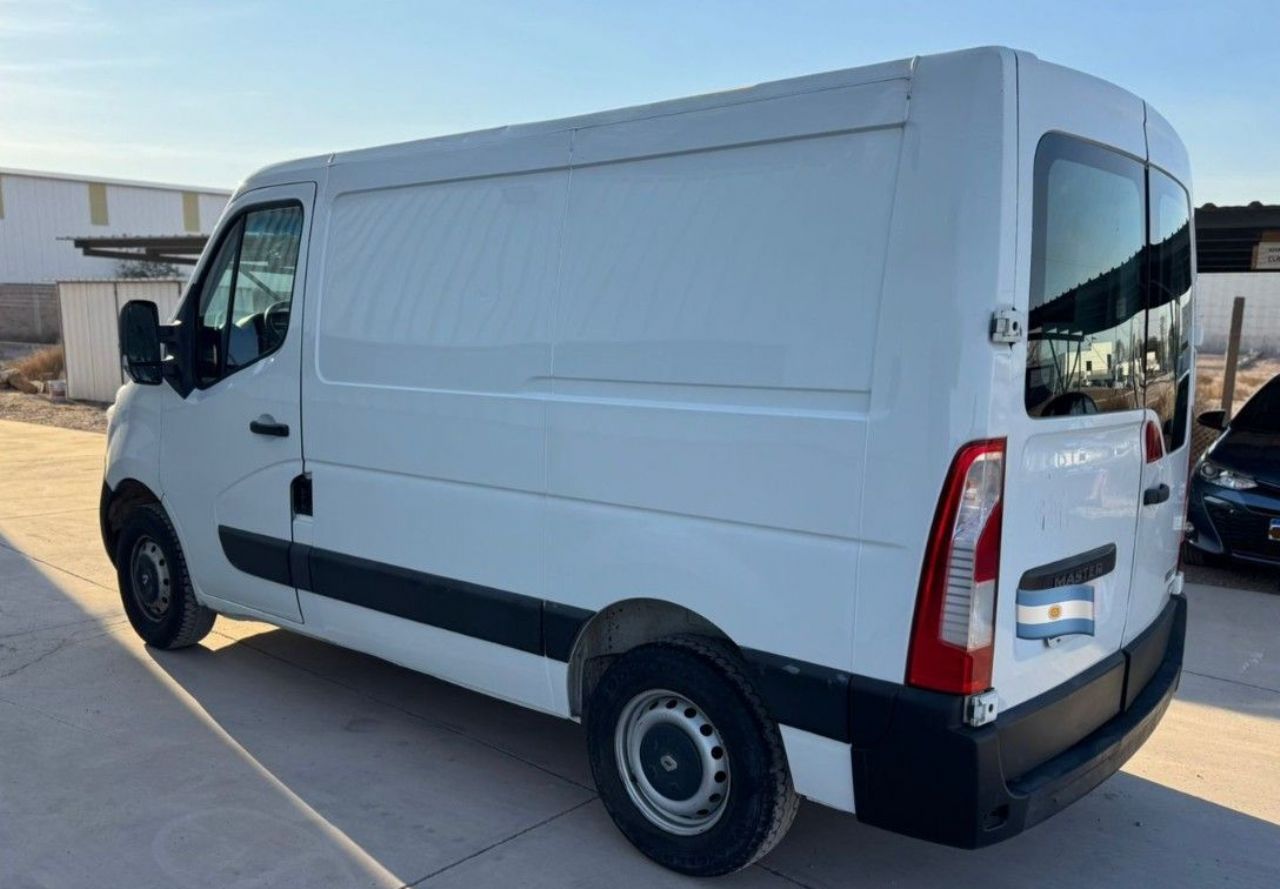 Renault Master Usada en Mendoza, deRuedas