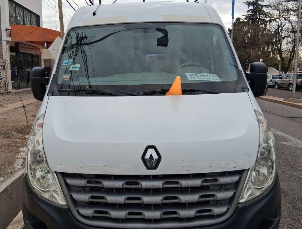 Renault Master Usada en Mendoza, deRuedas