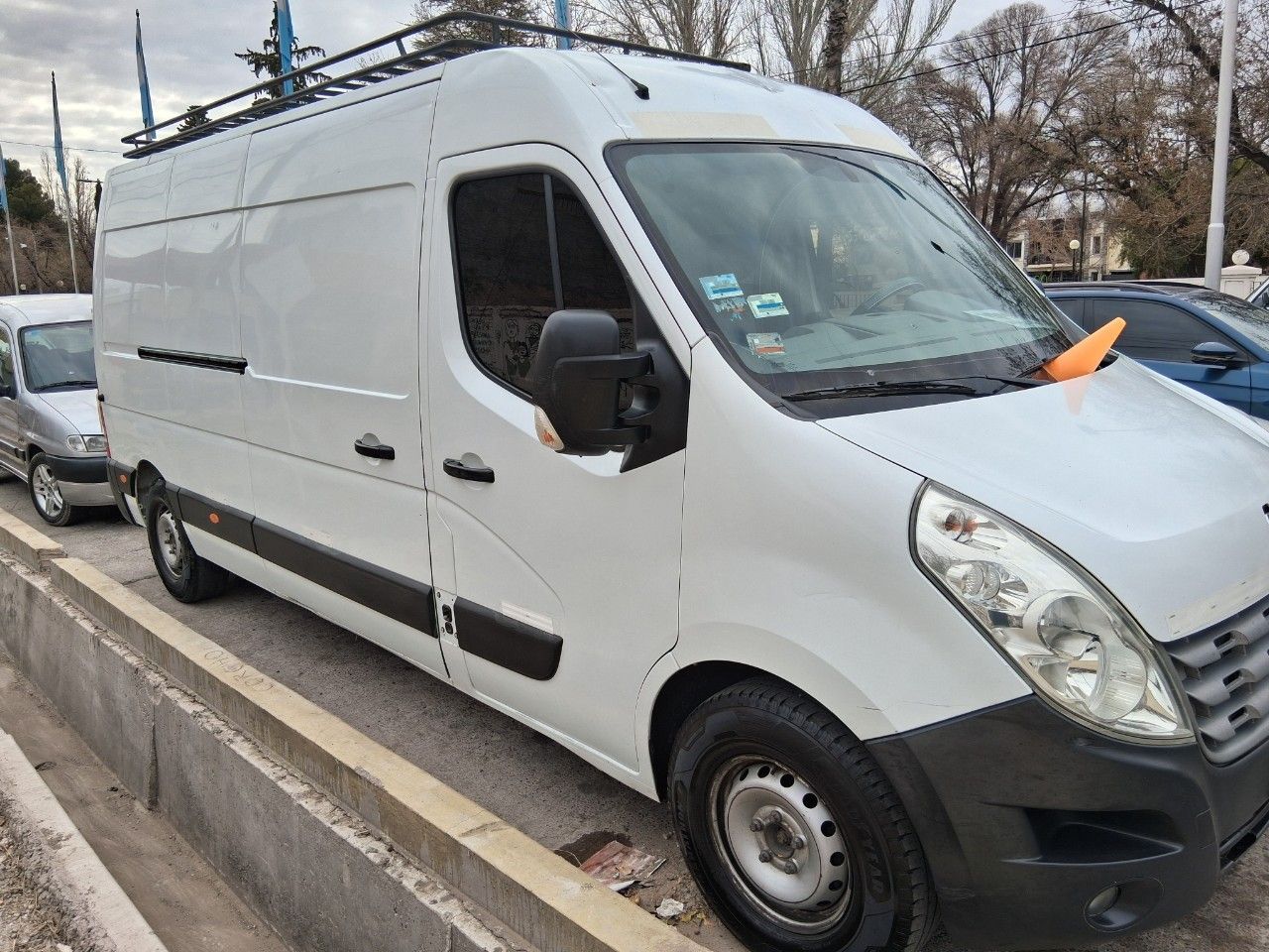 Renault Master Usada en Mendoza, deRuedas