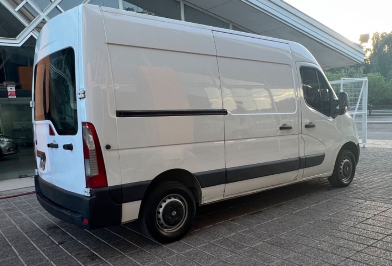 Renault Master Usada en Mendoza, deRuedas