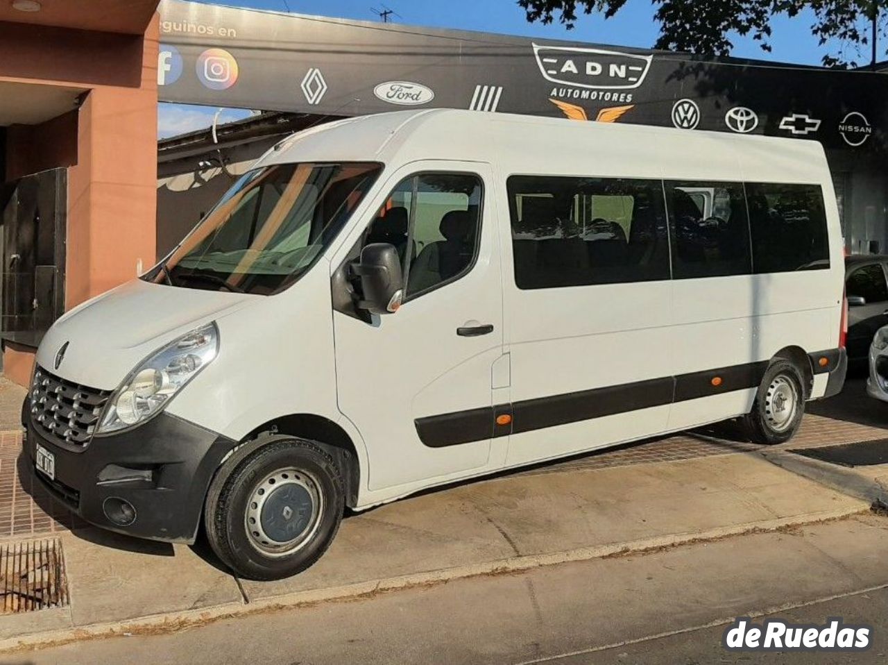 Renault Master Usada en Mendoza, deRuedas