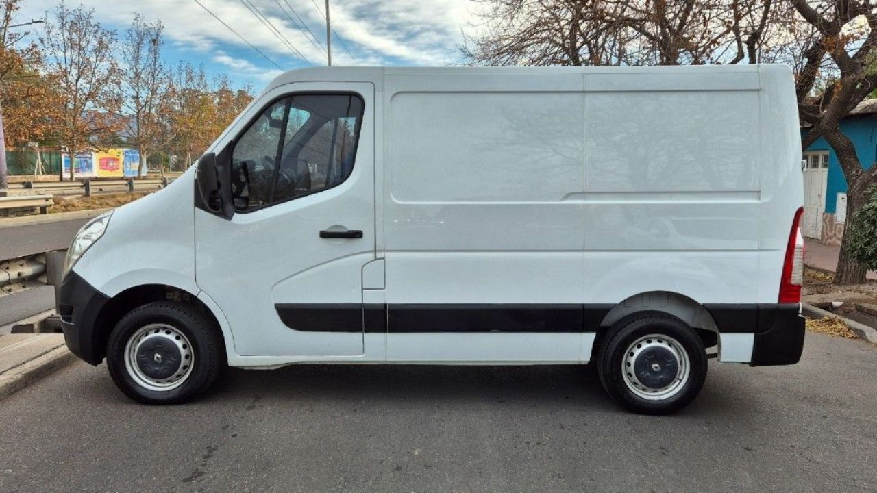 Renault Master Usada en Mendoza, deRuedas