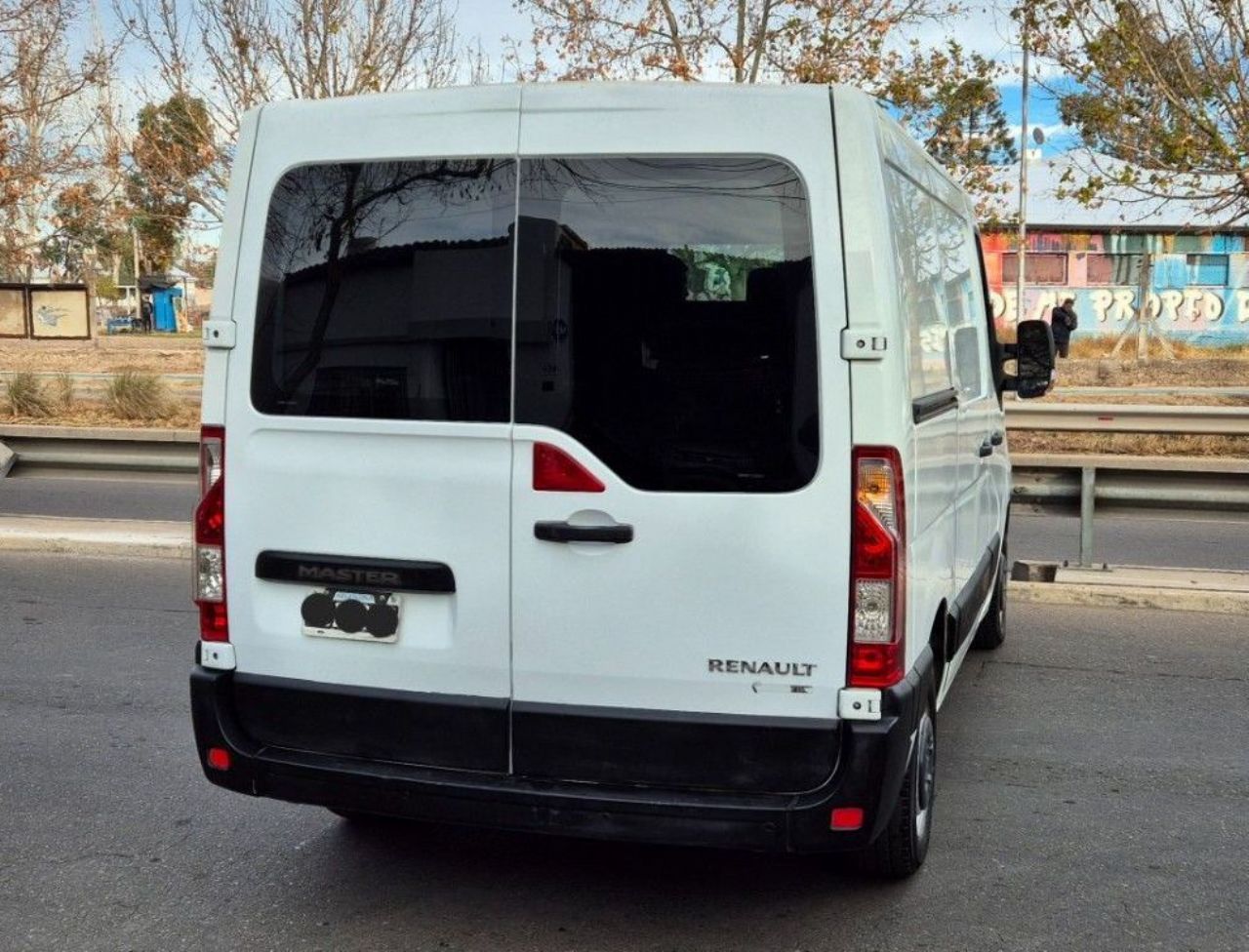 Renault Master Usada en Mendoza, deRuedas