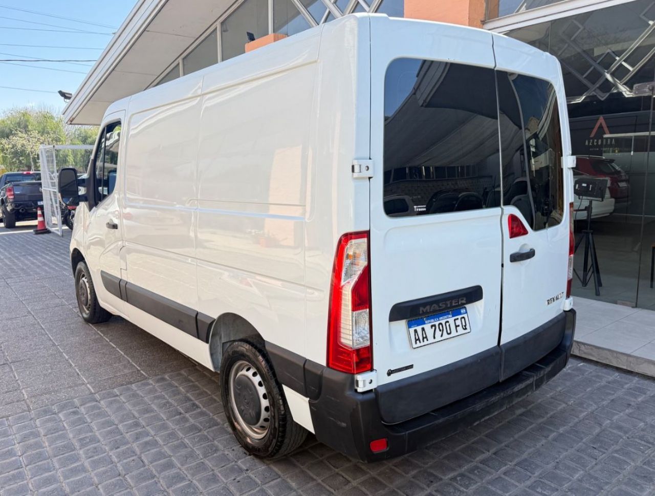 Renault Master Usada Financiado en Mendoza, deRuedas