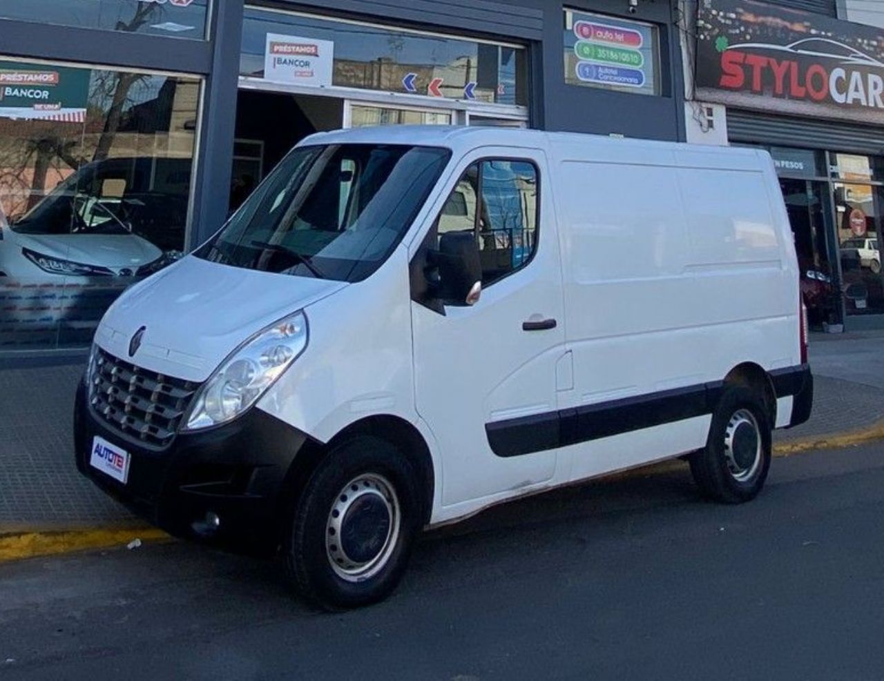 Renault Master Usada Financiado en Córdoba, deRuedas