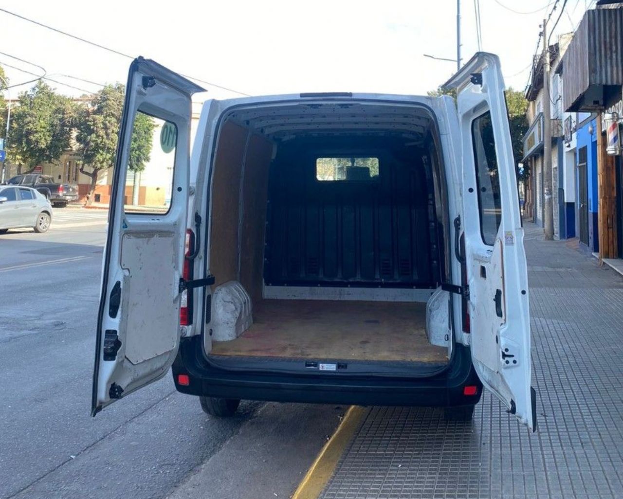 Renault Master Usada Financiado en Córdoba, deRuedas