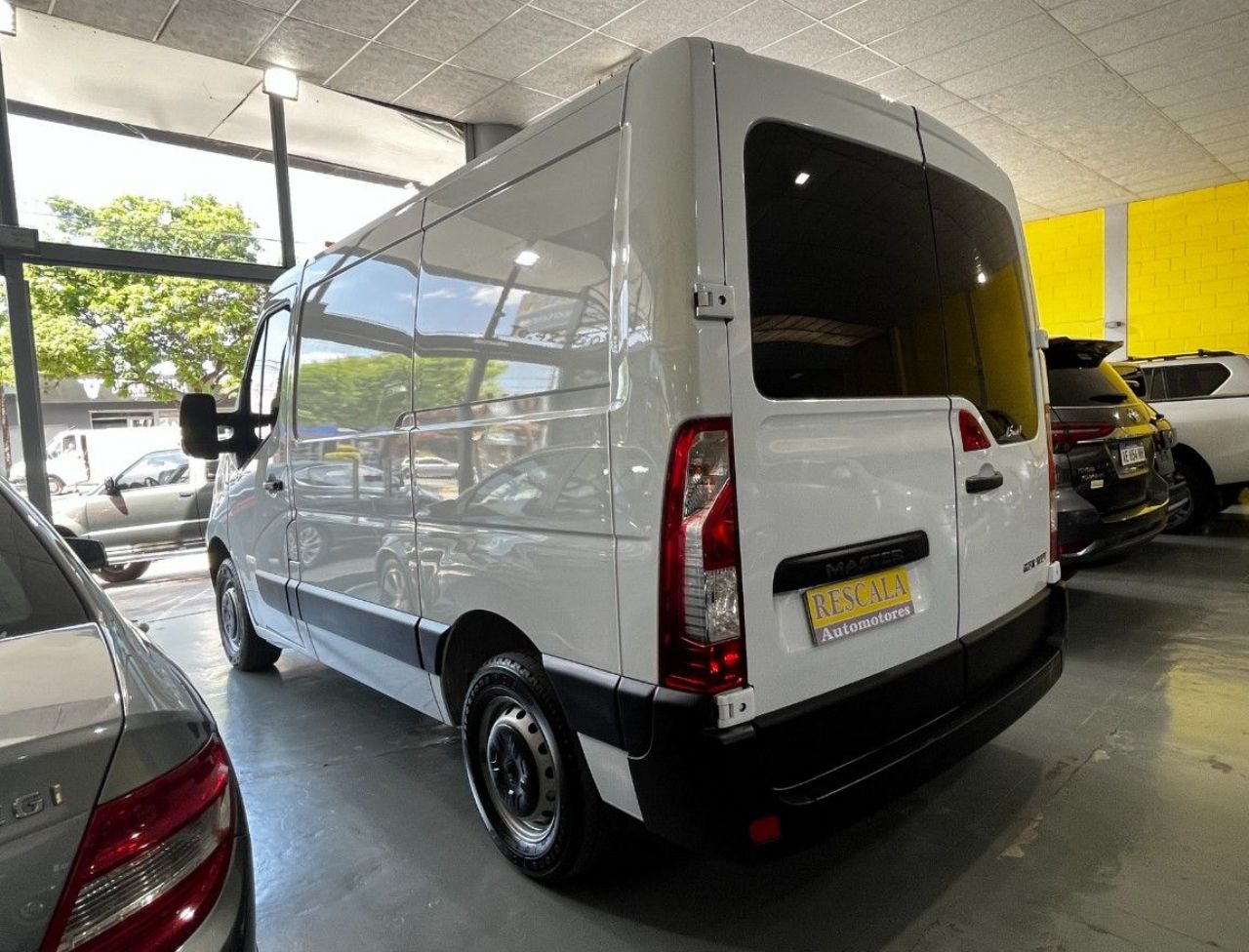 Renault Master Usada Financiado en Córdoba, deRuedas