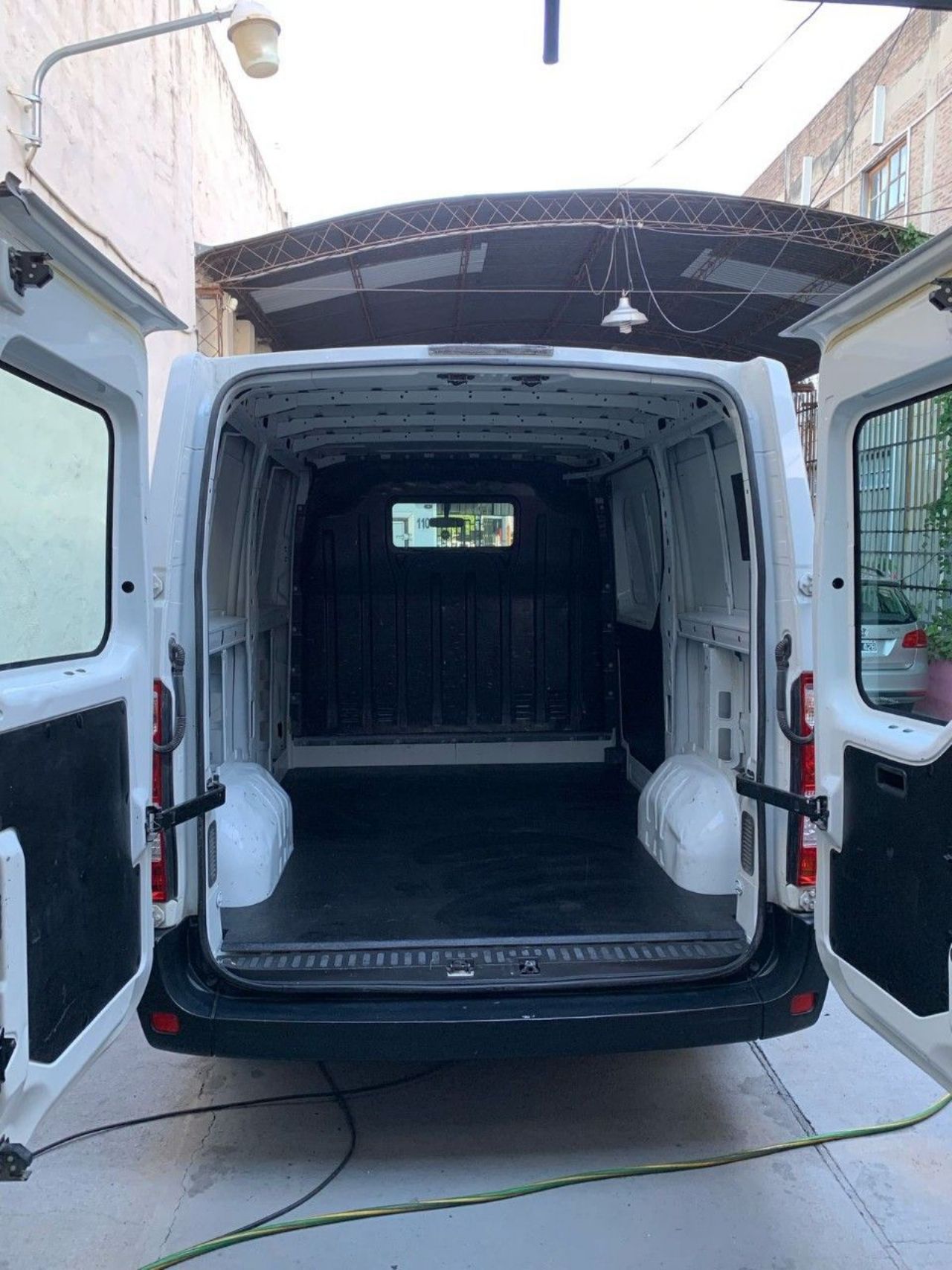 Renault Master Usada Financiado en Córdoba, deRuedas