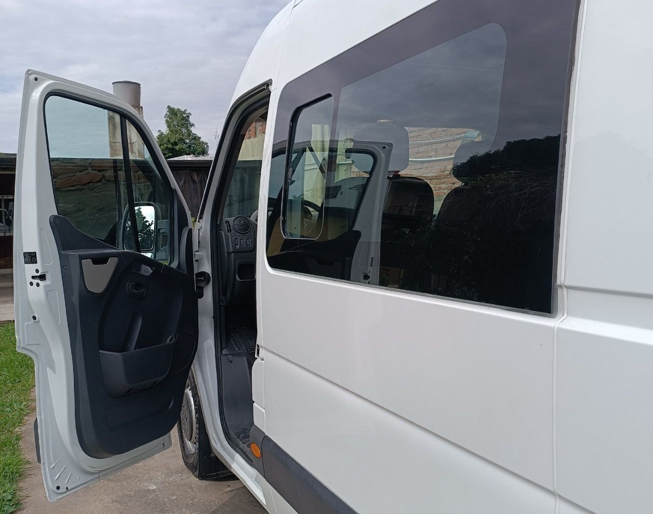 Renault Master Usada en Tucumán, deRuedas