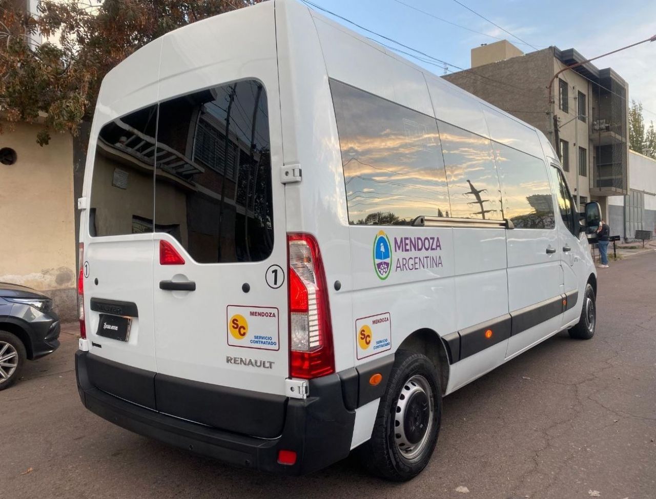 Renault Master Usada Financiado en Mendoza, deRuedas