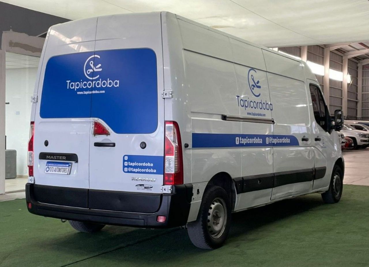 Renault Master Usada Financiado en Córdoba, deRuedas