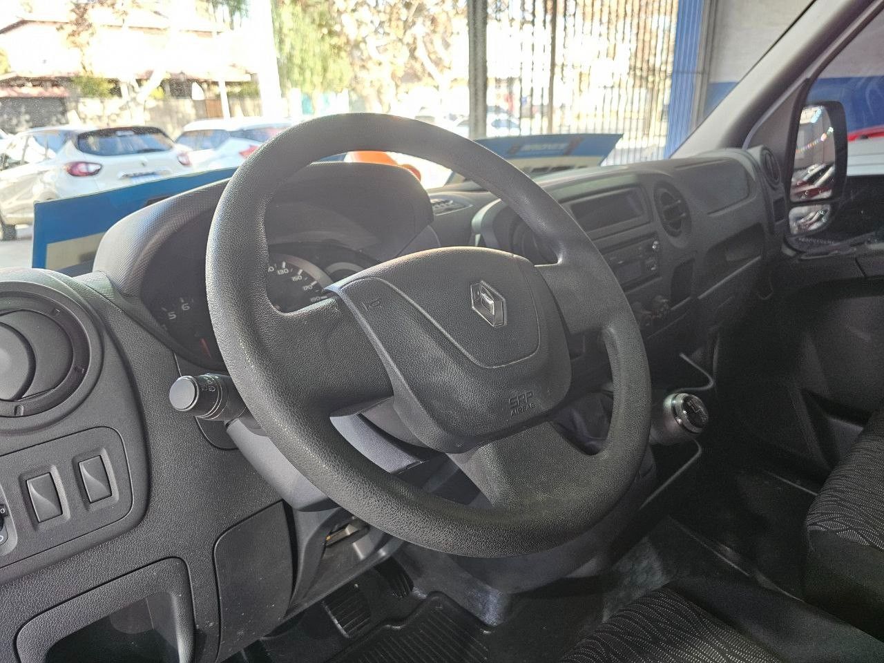 Renault Master Usada en Mendoza, deRuedas
