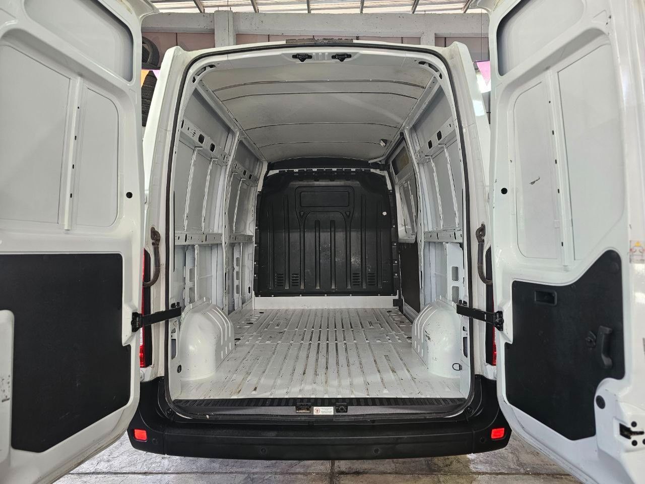 Renault Master Usada en Mendoza, deRuedas