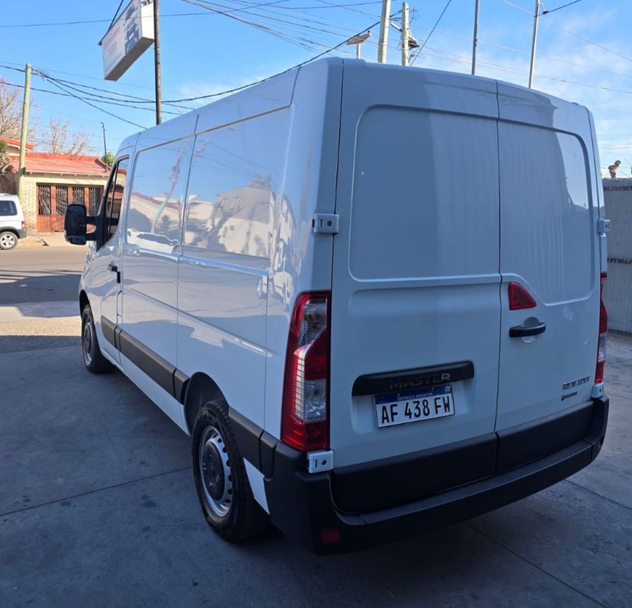 Renault Master Usada Financiado en Mendoza, deRuedas