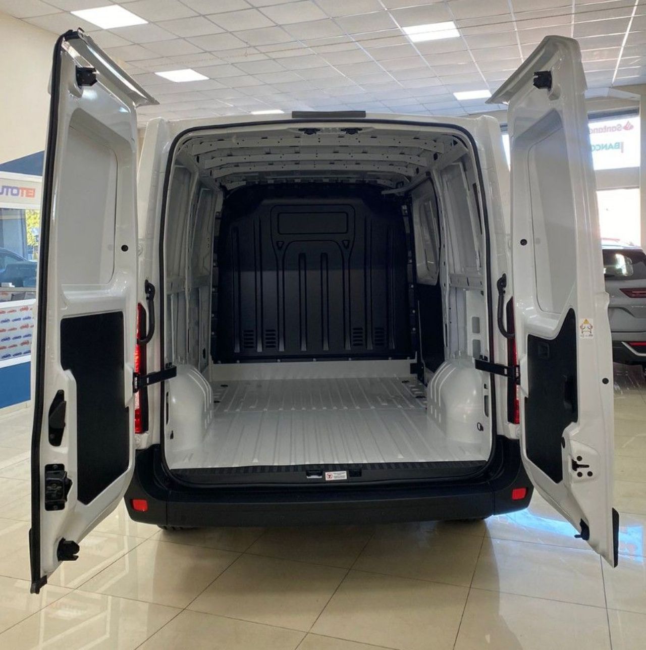 Renault Master Nueva Financiado en Córdoba, deRuedas