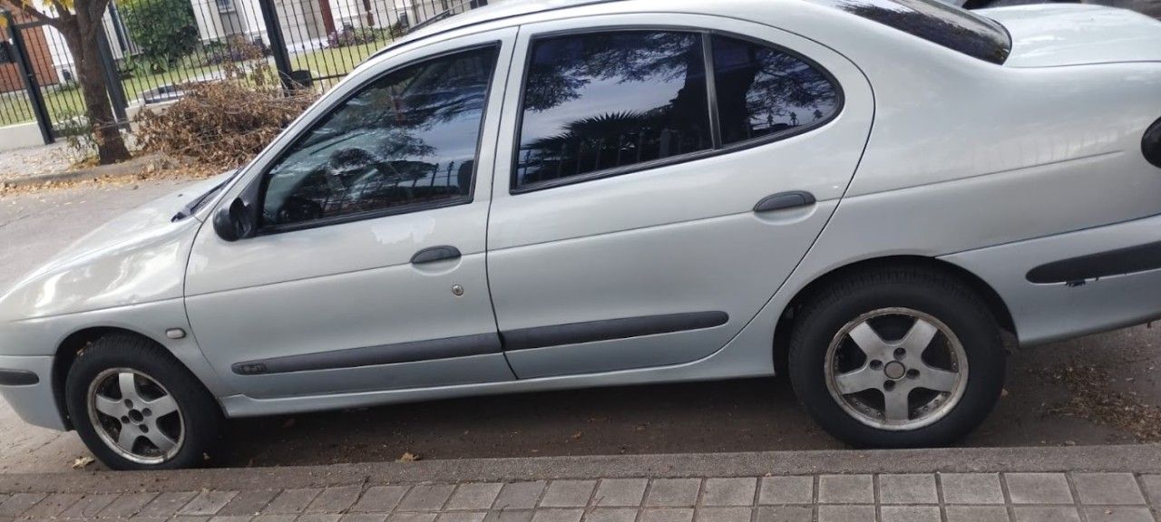 Renault Megane Usado en Córdoba, deRuedas