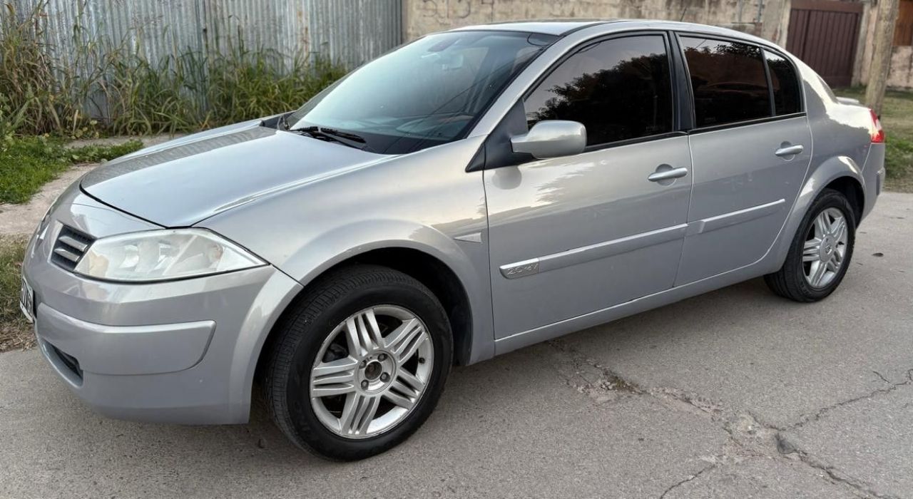 Renault Megane Usado Financiado en Córdoba, deRuedas