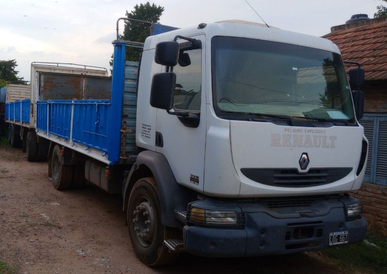 Renault Midlum Usado en Santa Fe, deRuedas