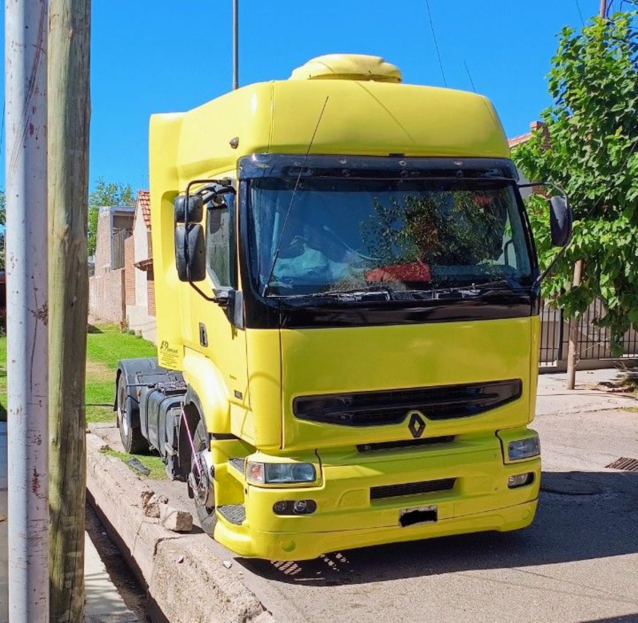 Renault Premium Usado en Mendoza, deRuedas