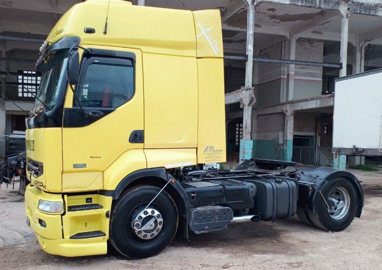 Renault Premium Usado en Mendoza, deRuedas