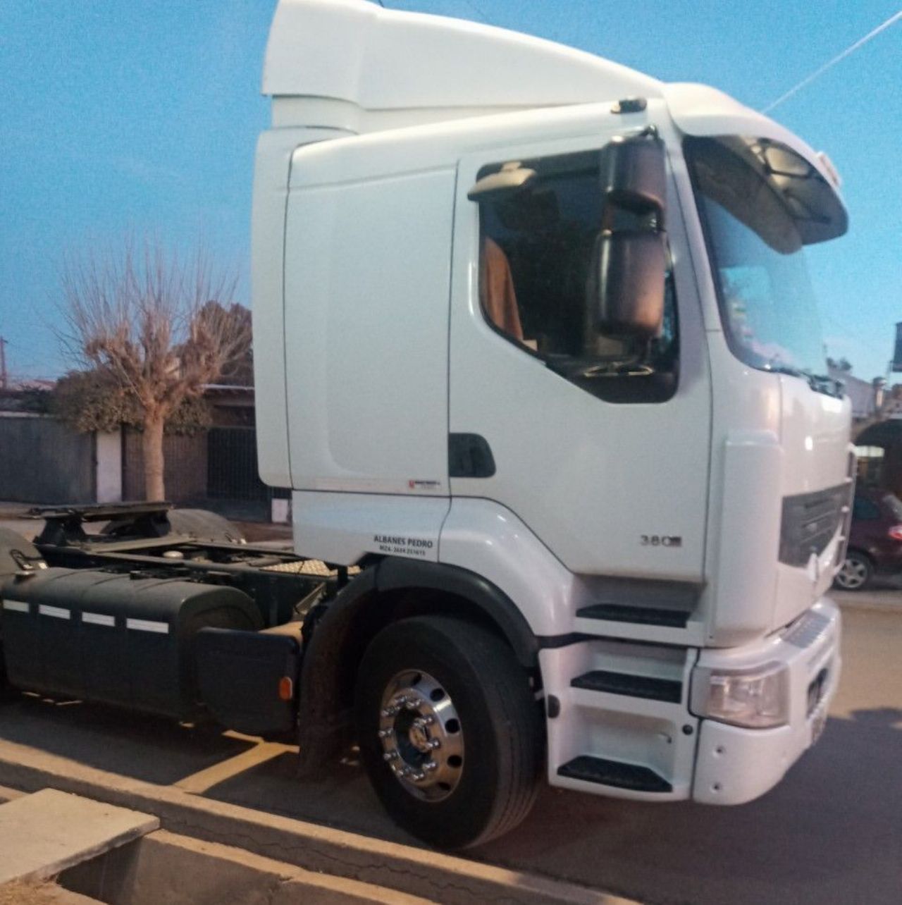 Renault Premium Usado en Mendoza, deRuedas