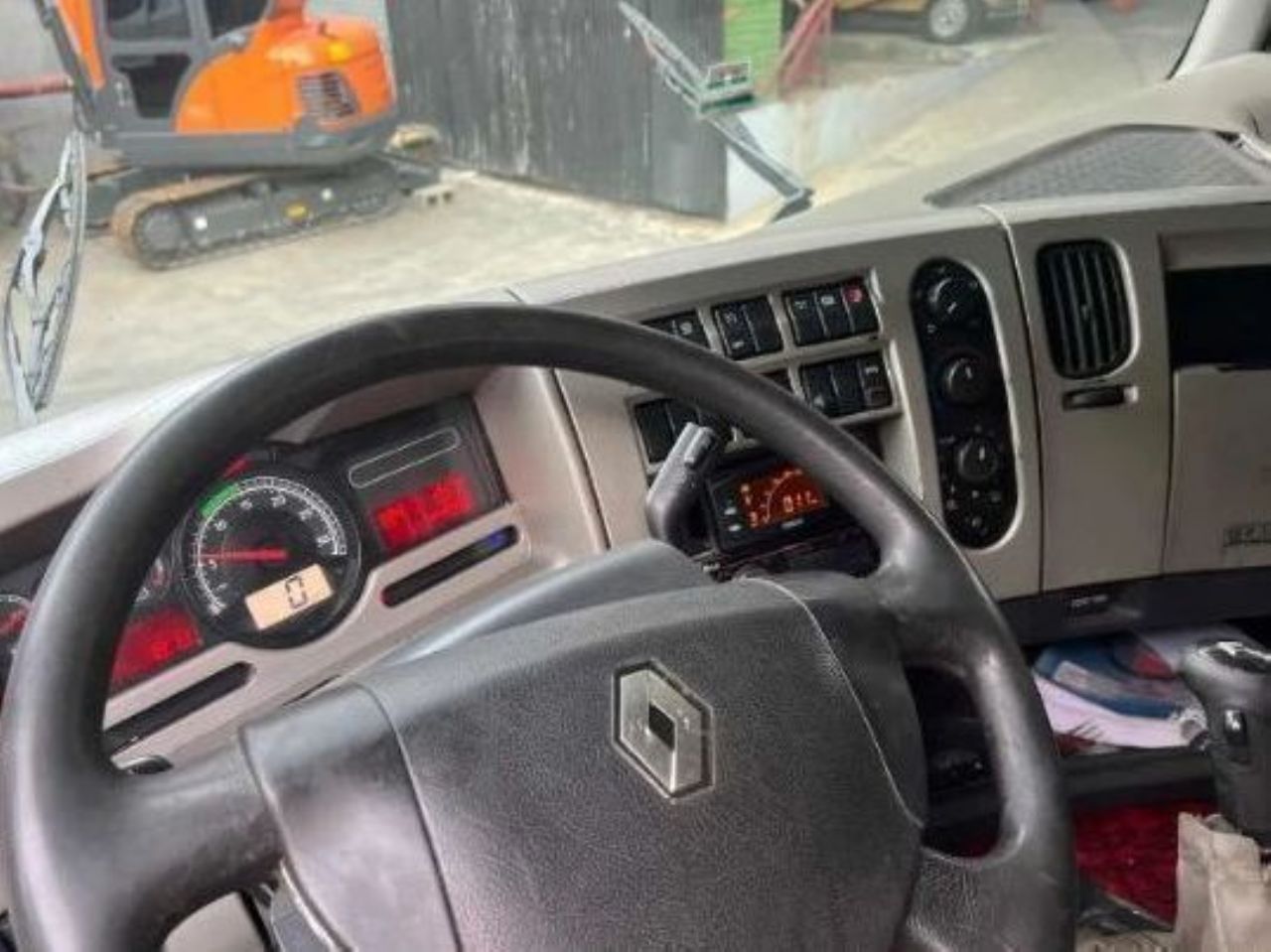 Renault Premium Usado en Mendoza, deRuedas