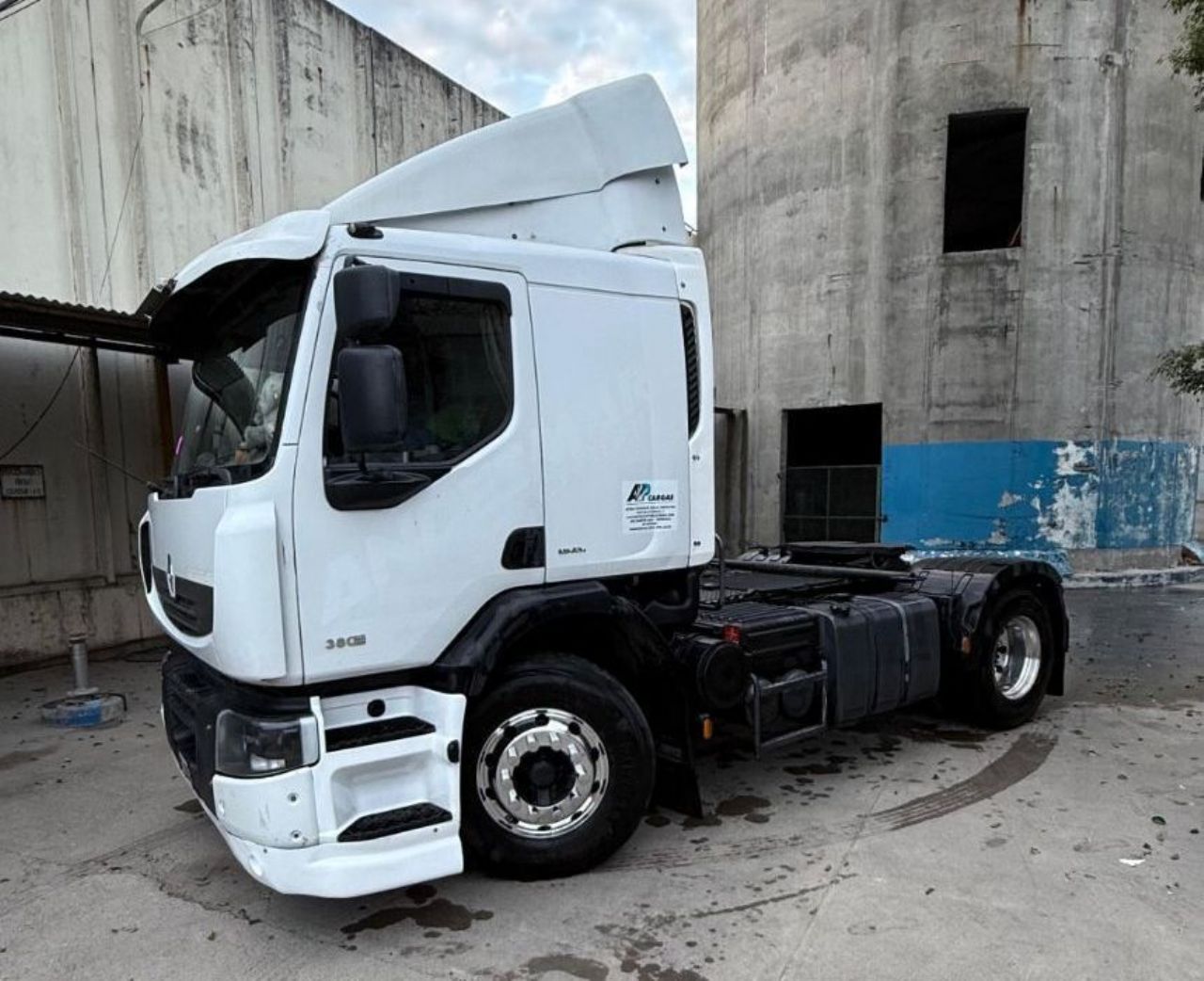 Renault Premium Usado en Mendoza, deRuedas