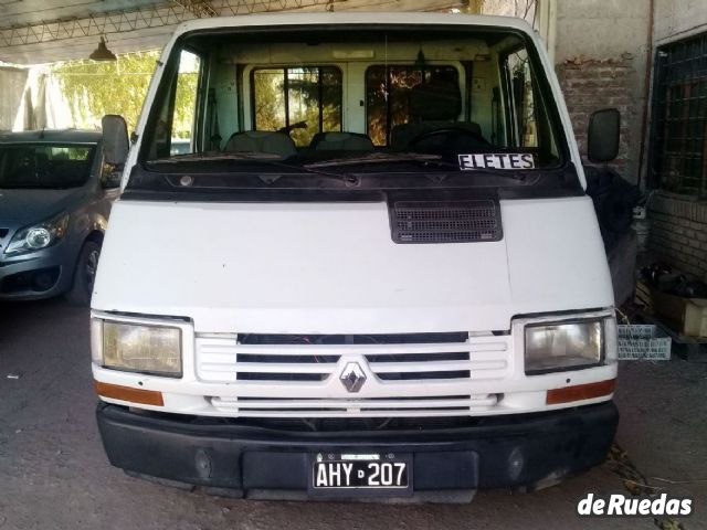 Renault Rodeo Usada en Mendoza, deRuedas
