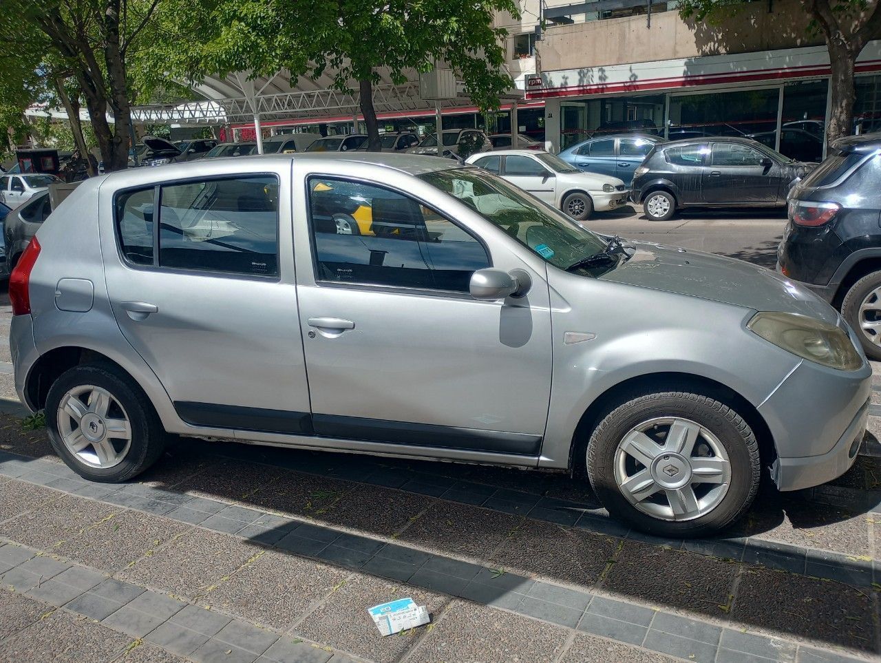 Renault Sandero Usado en Mendoza, deRuedas