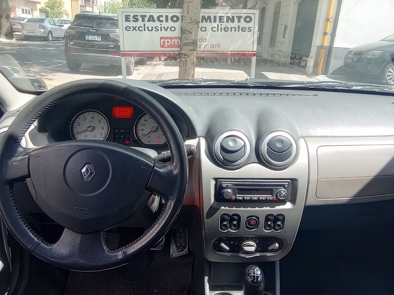 Renault Sandero Usado en Mendoza, deRuedas