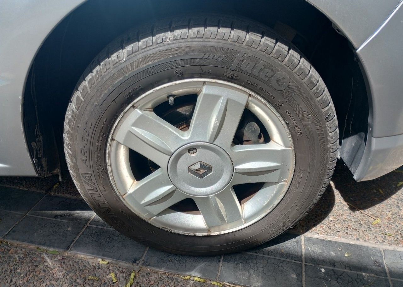 Renault Sandero Usado en Mendoza, deRuedas