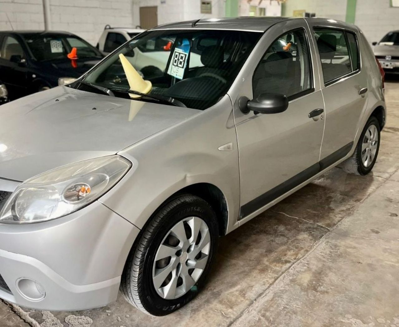 Renault Sandero Usado Financiado en Mendoza, deRuedas