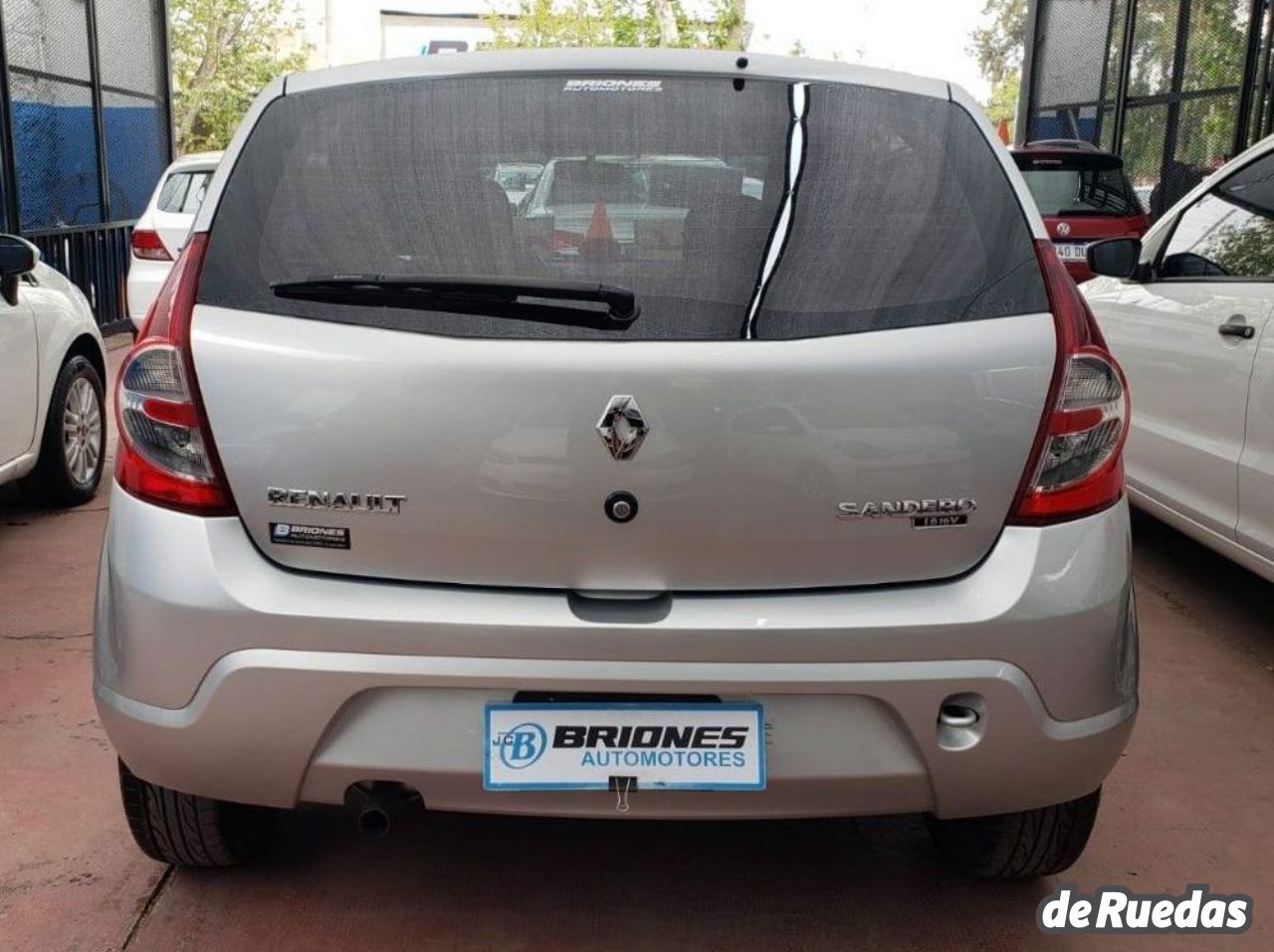 Renault Sandero Usado en Mendoza, deRuedas