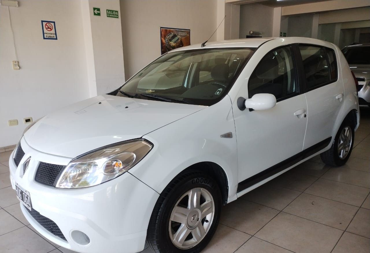 Renault Sandero Usado en Mendoza, deRuedas