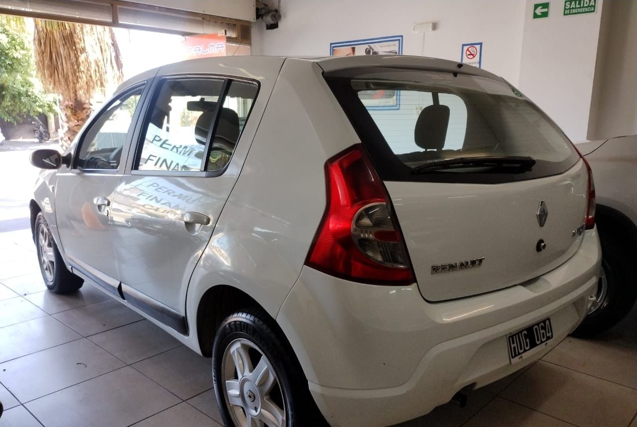 Renault Sandero Usado en Mendoza, deRuedas