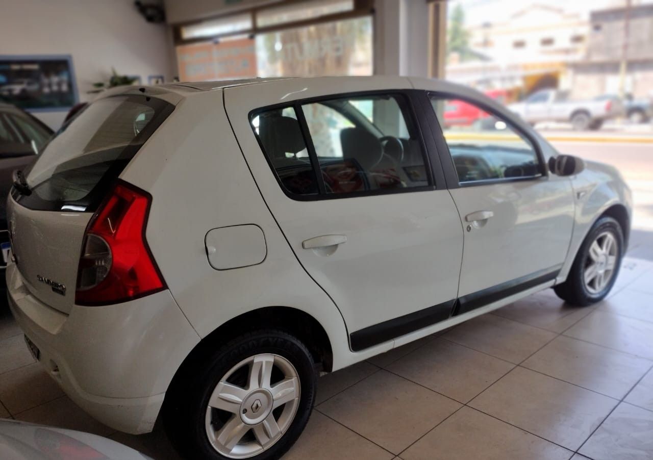 Renault Sandero Usado en Mendoza, deRuedas