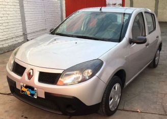 Renault Sandero Usado en Mendoza Financiado