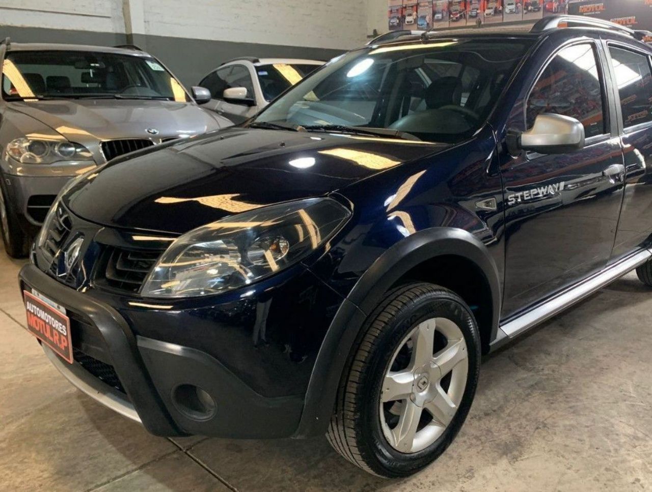 Renault Sandero Usado en Mendoza, deRuedas